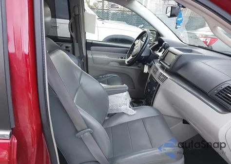 2009 Volkswagen Routan Sel Premium z USA, uszkodzony, nr VIN 2V8HW64X89R522507